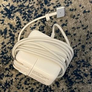 MacBook Pro/Air replacement charger
